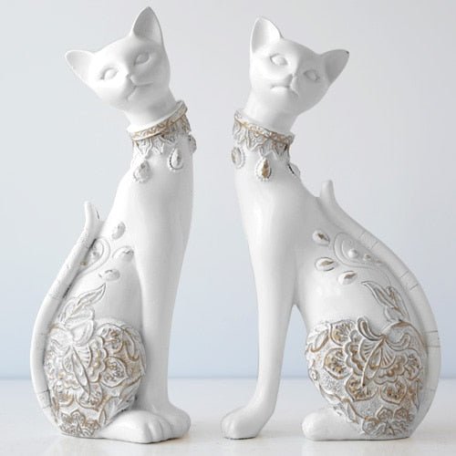 Decorative Cat Resin Figurine - Loli The Cat